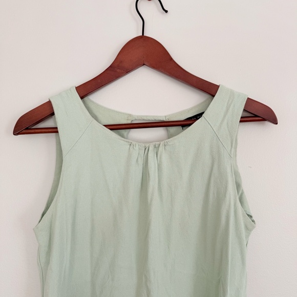 Zara Sleeveless Top - Picture 4 of 4